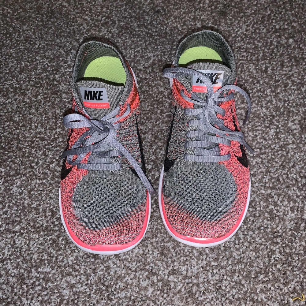 Nike Free 4.0 flyknit running shoes